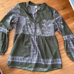 Nordstrom Olive balloon sleeve top